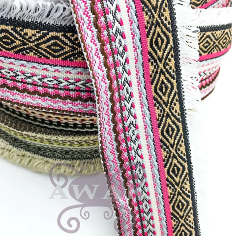 GALON RÚSTICO CON FLECOS