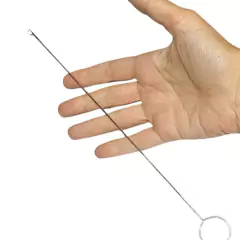 AGUJA VOLTEADORA DE COSTURAS ANGOSTAS