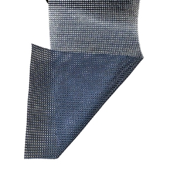 Image of MALLA PLÁSTICA PARA ROPA SIMIL TACHAS / STRASS