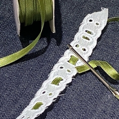 BRODERIE PASACINTA - comprar online