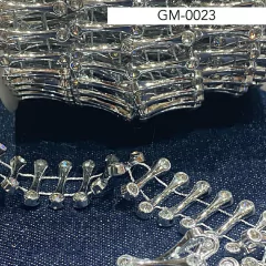ENTREDOS DE APLIQUES STRASS 3D