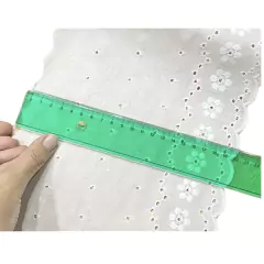 BRODERIE - PUNTILLA - 20 cm en internet
