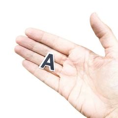 APLIQUES SUBLIMADO LETRAS NEGRAS - buy online