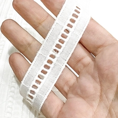 BRODERIE - PASACINTA - 24 mm