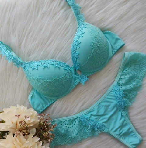 Conjunto Lara Azul Piscina