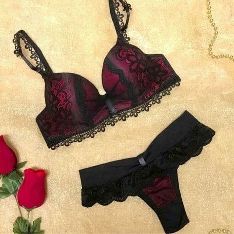 Conjunto Paloma Preto e Vermelho