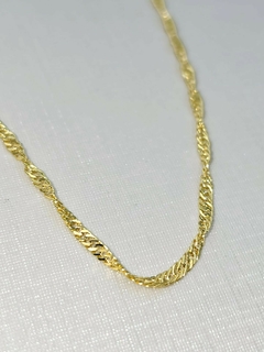 Colar Torcidinho Banhado a Ouro 18k Hipoalergênico
