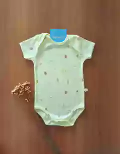 Kit 3 Bodys Manga Curta Amarelo - A melhor loja de roupas para seu Bebê | Pequenize