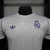 CAMISA EDIÇÃO ESPECIAL REAL MADRID 25/26 - JOGADOR MASCULINA - BRANCO na internet