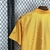 Imagem do CAMISA EDIÇÃO ESPECIAL WOLVERHAMPTON 25/26 - TORCEDOR MASCULINA - DOURADO