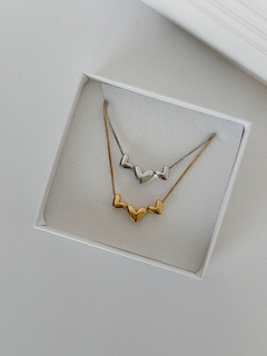 Collar tres corazones