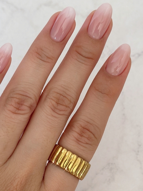 Anillo lineas chunky