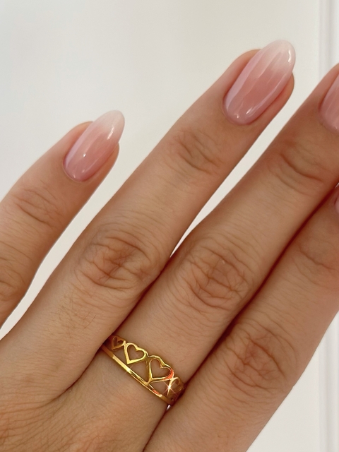 Anillo corona corazones