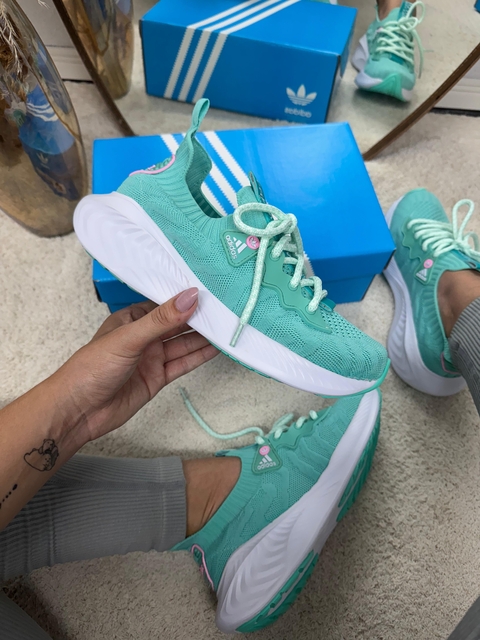 Tênis Adidas Feminino
