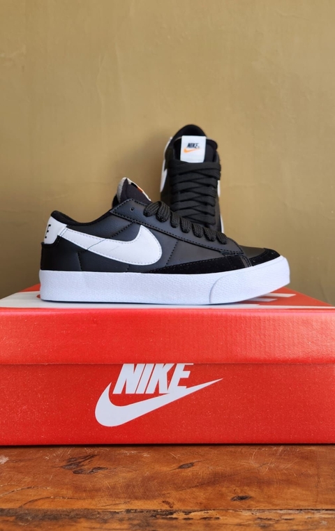 Tênis Linha Premium Nike