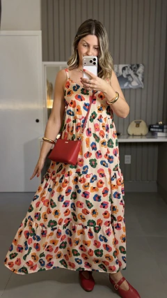 Vestido Vivi na internet