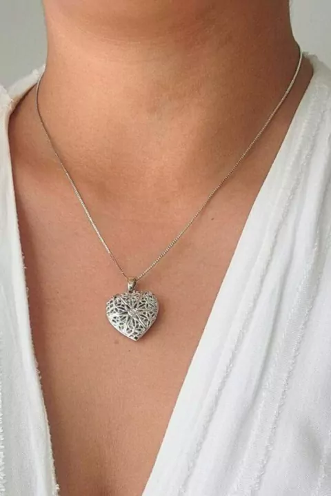 Colar Relicário Coração Difusor - Prateado