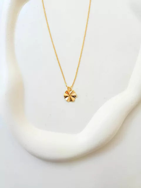 Colar Flora - Dourado - Banho de Ouro 18K - comprar online