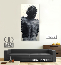 MC175 - Hombre Surealista