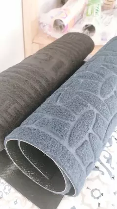 ALFOMBRA FELPUDO CON TRAMA en internet