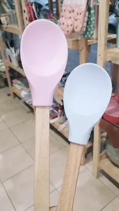 CUCHARA CABO DE MADERA en internet