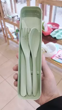 SET DE CUBIERTOS X3 + ESTUCHE PARA VIAJE - MDQ - Bazar & Deco