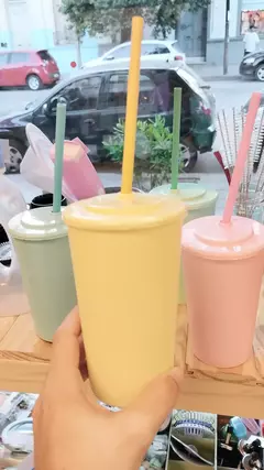 VASO CON SORBETE