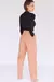 calça bege feminina
