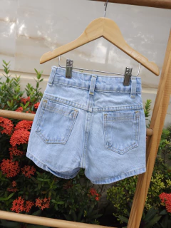 Short jeans Tropical na internet