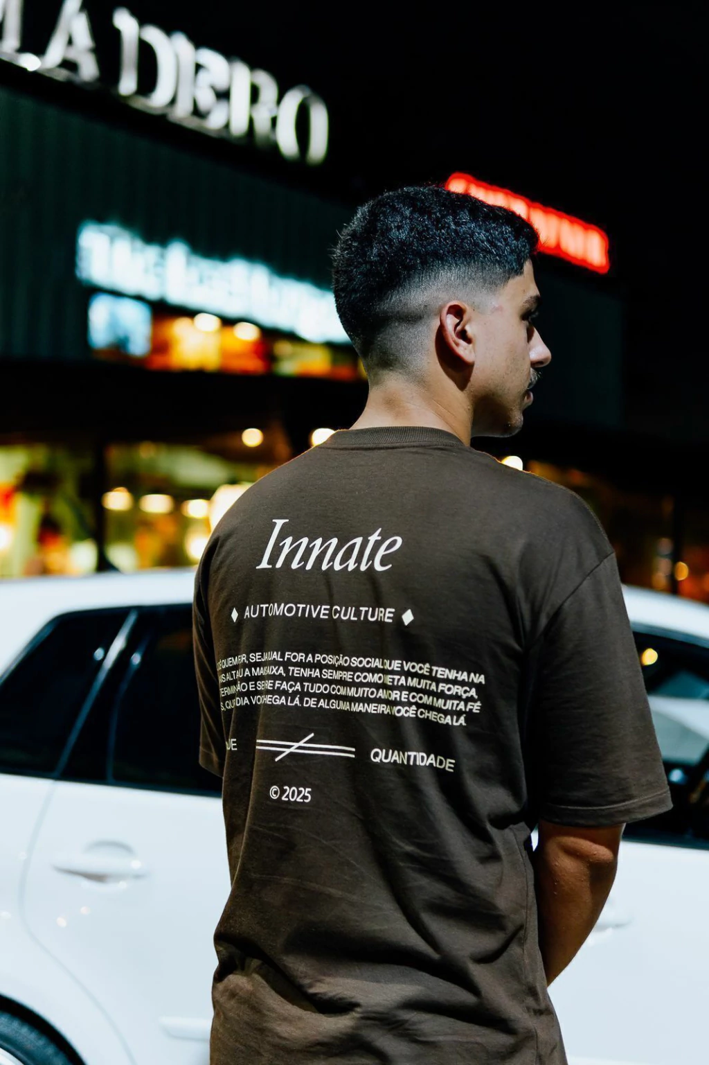 Camiseta Premium References