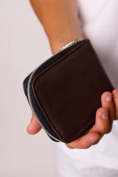 BILLETERA CON CIERRE