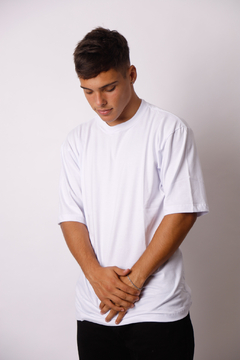 REMERA OVERSIZE LISA