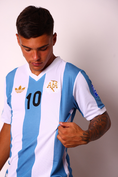 CAMISETA ARGENTINA EDICION ESPECIAL 50 AÑOS (MESSI) - Blackmonkey Style Córdoba
