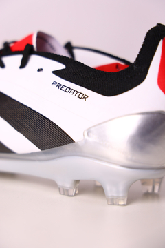 BOTINES ADIDAS PREDATOR en internet
