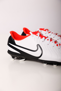 BOTINES NIKE TIEMPO (ORIGINAL) en internet