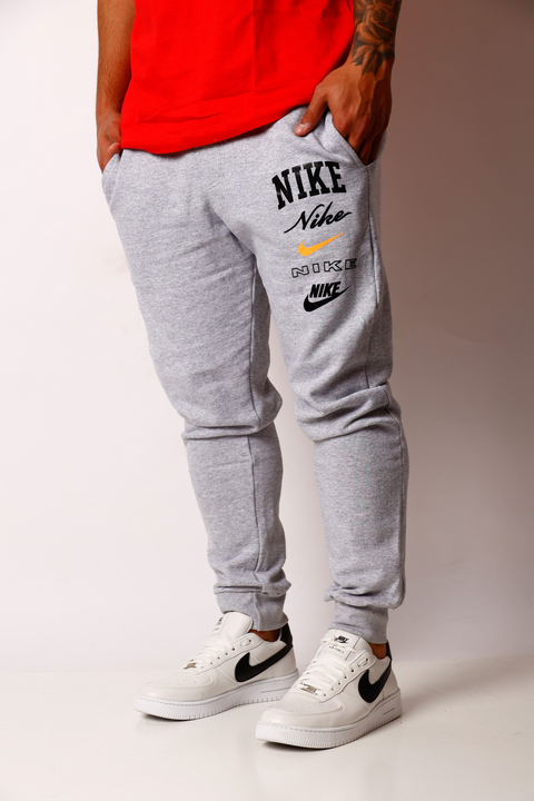 JOGGING NIKE VARIOS LOGOS