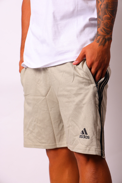 BERMUDA ADIDAS 3 LÍNEAS - tienda online