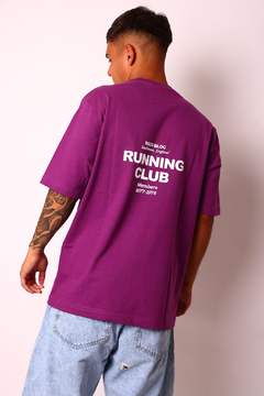 REMERA OVERSIZE RUNNING CLUB en internet