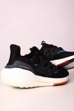 ZAPATILLA ADIDAS ULTRABOOST (GAMA ALTA)