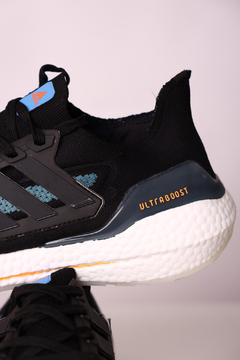 ZAPATILLA ADIDAS ULTRABOOST (GAMA ALTA) en internet