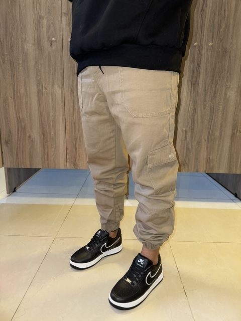CARGO MOM GABARDINA BOLSILLO CUADRADO