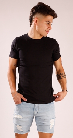 REMERA LISA