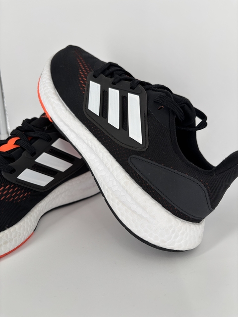 ZAPATILLAS ADIDAS ULTRABOOST (GAMA ALTA) - comprar online
