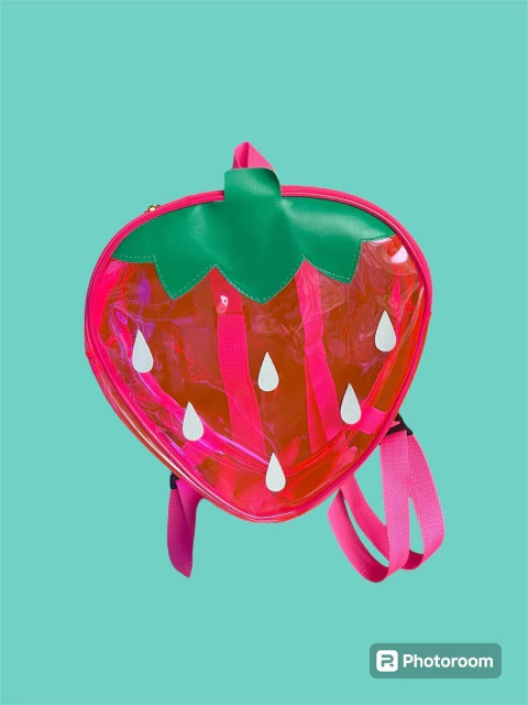 Mochila Infantil Transparente em Formato de Morango - comprar online