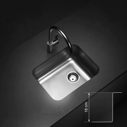 BACHA JOHNSON 304 E44/18 - comprar online