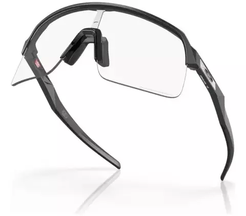 ANTEOJOS OAKLEY FOTOCROMATICOS SUTRO MATTE CARBON - comprar online