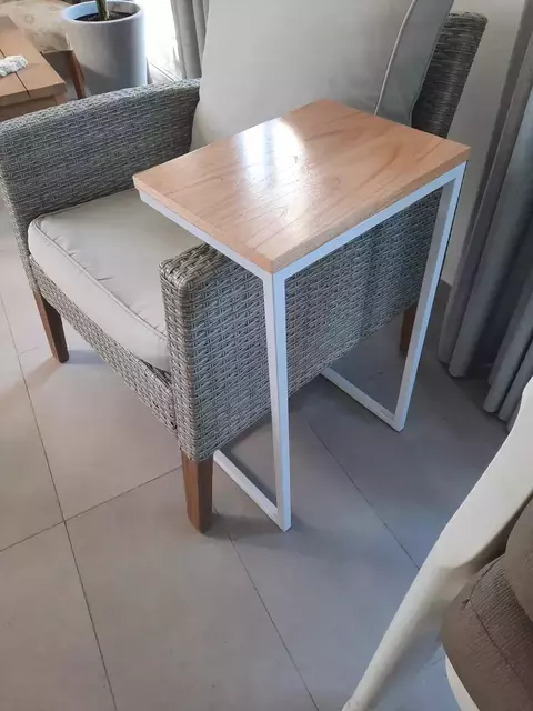Mesa de arrime 50*30*69
