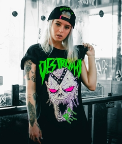 REMERA DESTROSHED en internet