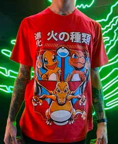 REMERA CHARIZARD EVOLUCIONES