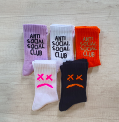 MEDIAS ANTISOCIAL & SAD